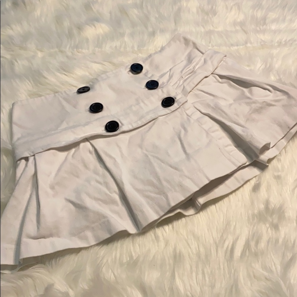 VENUS white sailor skort